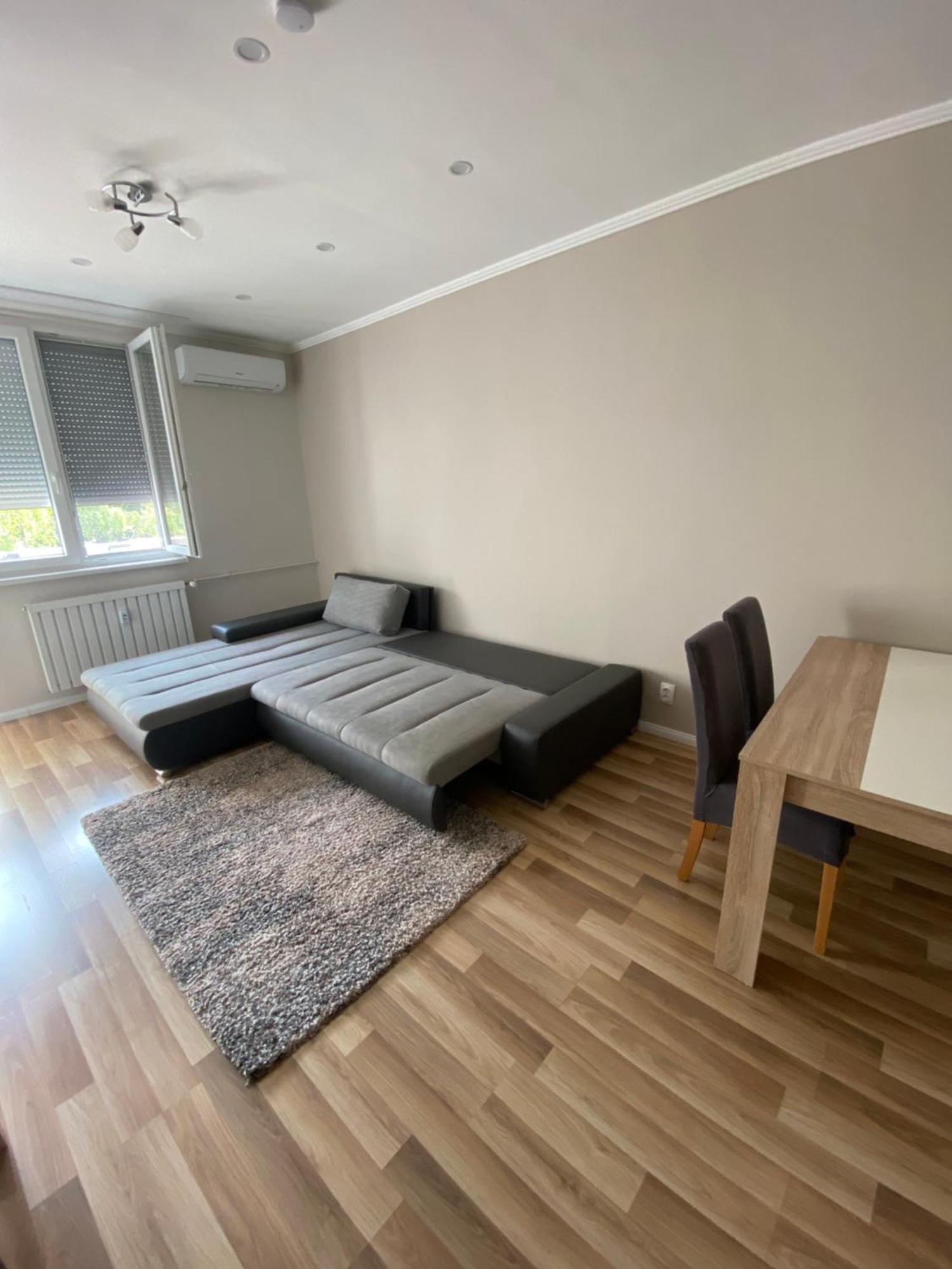 M3 Zugló Apartment Budapeste Exterior foto